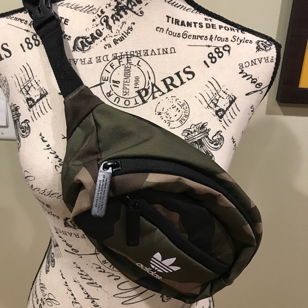 Adidas green camouflage fanny pack